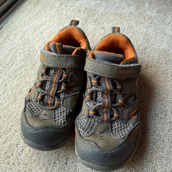 Merrell & Keen Toddler Outdoor Shoe Bundle Hiking & Water 8 & 9 Rainbow - Picture 4 of 6